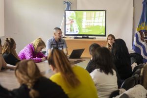 Desarrollo inició una capacitación en hidroponía para cooperativistas