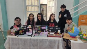 Educación acompañó la Muestra Anual del Colegio Secundario N° 10 de Río Gallegos
