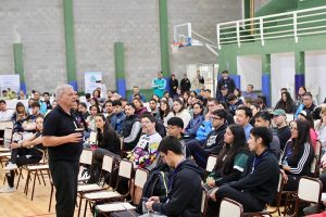 Con más de 500 participantes finalizó el 3° Congreso Provincial de Educación Física y Deporte