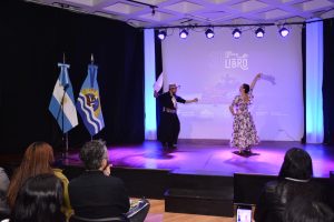 Comenzó un nuevo año de la Feria del Libro con una propuesta centrada en la poesía y la música santacruceña