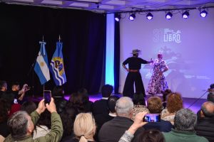 Comenzó un nuevo año de la Feria del Libro con una propuesta centrada en la poesía y la música santacruceña