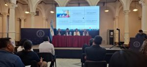 Santa Cruz participó del II Seminario Nacional de Lenguas Indígenas en Argentina