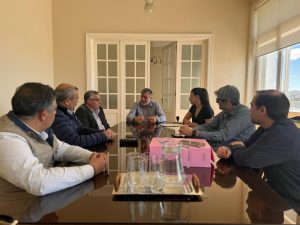 IDUV gestionó la firma de escrituras de viviendas para vecinos de Puerto San Julián