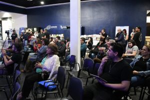 Guajardo y Arroyo hicieron vibrar Voces en Escena en la Feria del Libro