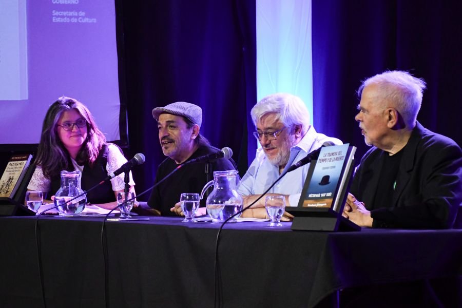 Canción santacruceña: Auzoberría presentó su libro junto a Osses y Guajardo