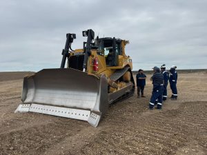 Finalizó con éxito capacitación en maquinaria pesada en Palermo Aike