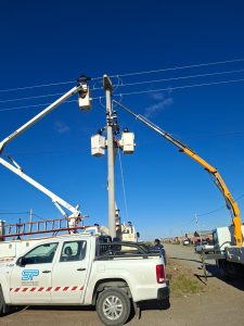 Servicios Públicos reforzó su trabajo ante el temporal de viento en Río Gallegos