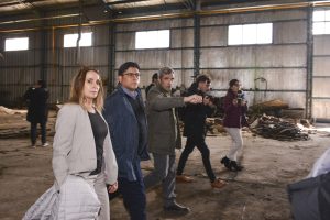 Vidal en el ex obrador de Austral: “Santa Cruz fue la cuna de la corrupción, pero este lugar va a transformarse en producción y trabajo”