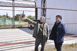 Vidal en el ex obrador de Austral: “Santa Cruz fue la cuna de la corrupción, pero este lugar va a transformarse en producción y trabajo”