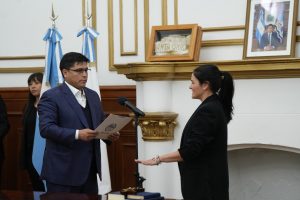 Vidal puso en funciones a la nueva ministra de Gobierno y al titular de la Caja de Previsión Social