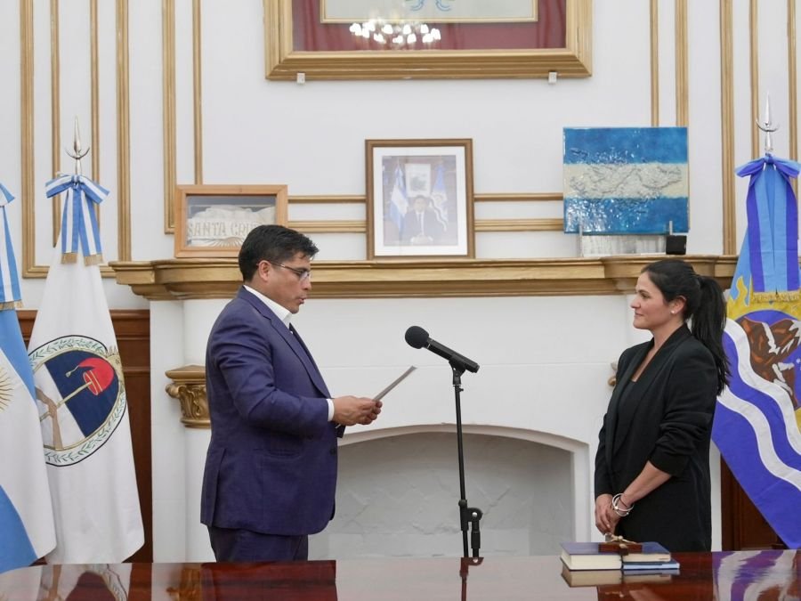 Vidal puso en funciones a la nueva ministra de Gobierno y al titular de la Caja de Previsión Social