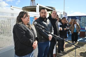 Gadano y Álvarez compartieron el emotivo acto en homenaje a los 44 héroes del ARA San Juan
