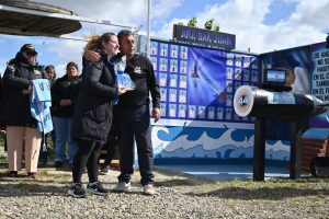 Gadano y Álvarez compartieron el emotivo acto en homenaje a los 44 héroes del ARA San Juan