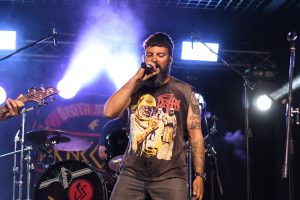 Draconis presentó “We Are The Virus” en el ciclo Conexión en Vivo