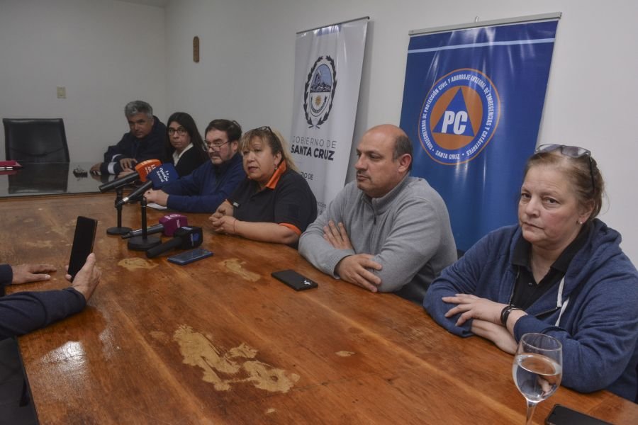 El COE informó la normalización progresiva de servicios y la reanudación de actividades en Santa Cruz