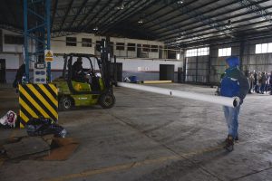 Santa Cruz Puede inició la descarga de la planta de alimentos balanceados en el predio del centro comercial e industrial