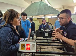Estudiantes demuestran el potencial de la Educación Técnico Profesional en el Indu Fest