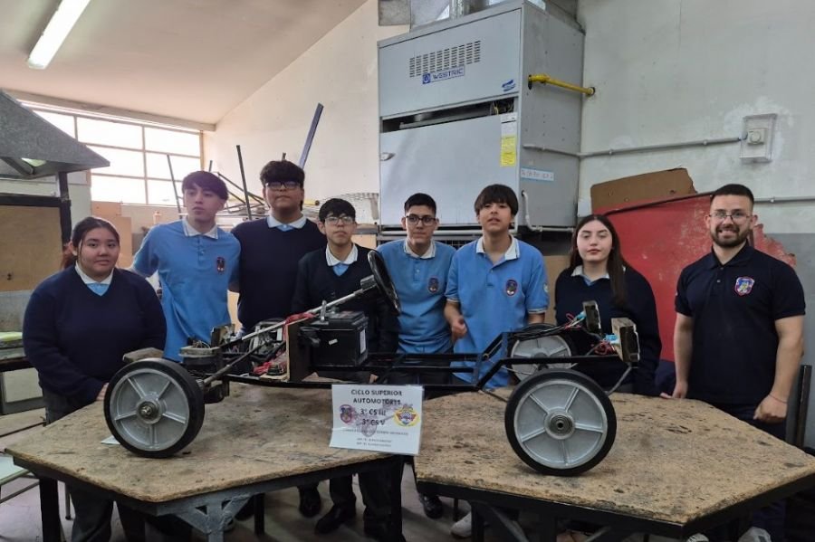 Estudiantes demuestran el potencial de la Educación Técnico Profesional en el Indu Fest