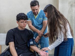 Salud en la Expo Carreras: destacan el interés de los jóvenes en la medicina