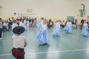 Adultos Mayores del Centro de Día “Recuerdos Compartidos” participaron de la Peña “Viento Sureño”
