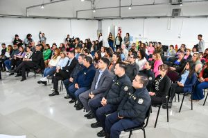 Santa Cruz conmemoró el Día Internacional de la Eliminación de la Violencia contra las Mujeres