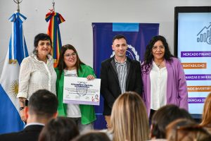 Santa Cruz conmemoró el Día Internacional de la Eliminación de la Violencia contra las Mujeres