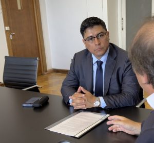 El gobernador Vidal planteó a Nación una agenda para el desarrollo energético y productivo de Santa Cruz