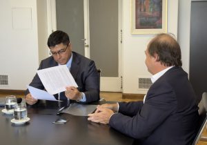El gobernador Vidal planteó a Nación una agenda para el desarrollo energético y productivo de Santa Cruz