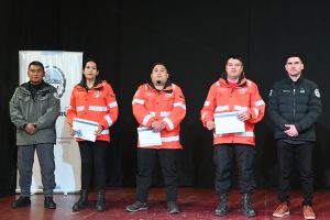 Personal de Seguridad finalizó curso de inglés y recibió su certificación