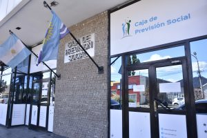 64 años de la Caja de Previsión Social: Pérez, “nos enfocamos en agilizar trámites y modernizar servicios”