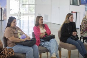 Protección Integral a Mujeres: Capacitan a equipos del interior provincial