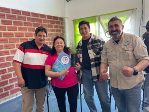 Se llevó adelante la entrega de árboles por el Aniversario de 28 de Noviembre