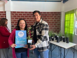 Se llevó adelante la entrega de árboles por el Aniversario de 28 de Noviembre