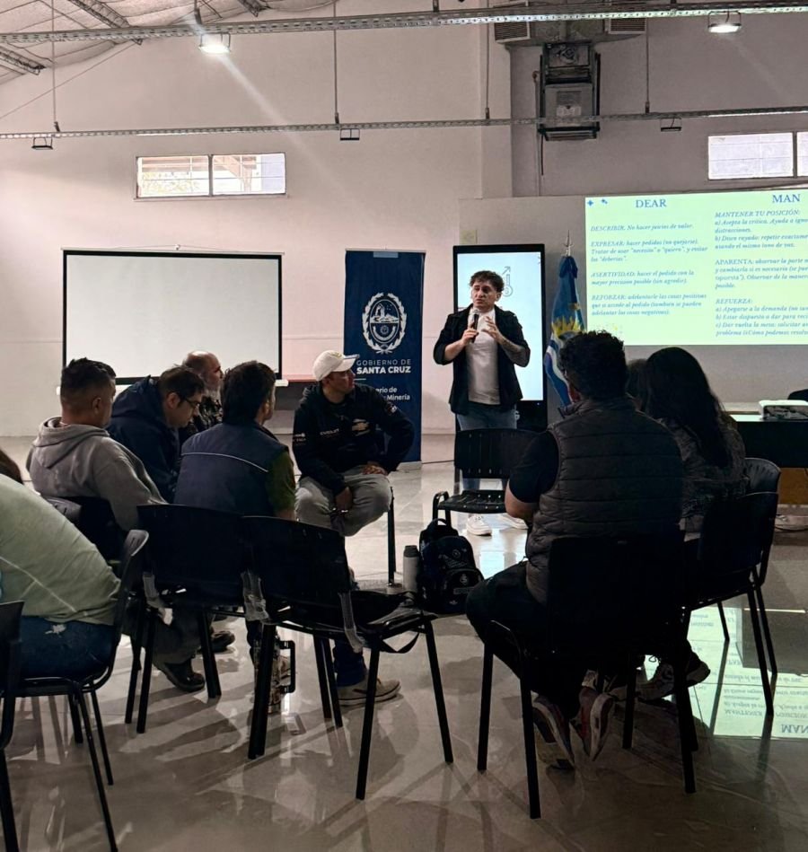 SPSE impulsa el taller “Liderazgo Saludable: personas que cuidan, equipos que funcionan” y avanza en acciones de fortalecimiento en seguridad laboral