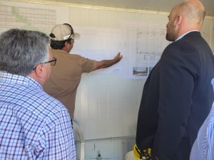 IDUV: comienza a hacerse realidad el sueño del polideportivo en Puerto Santa Cruz