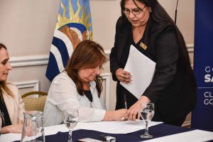 Ricci por la reactivación del astillero de Caleta Paula: “Será estratégico para Santa Cruz y la región”