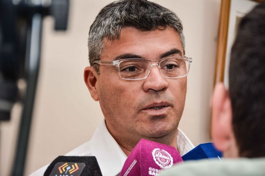 Uribe, la obra del astillero permitirá "operar hasta 8 buques en simultáneo"