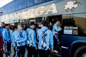 Santa Cruz inicia su sueño deportivo: la delegación provincial partió rumbo a los Juegos de la Araucanía 2025
