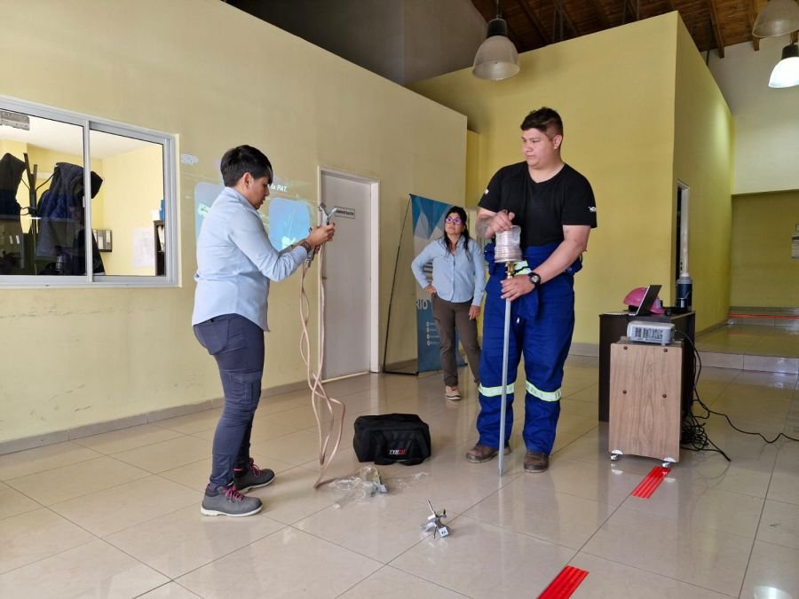 SPSE fortalece la seguridad en los sectores operativos con nuevas capacitaciones y entrega de equipamiento