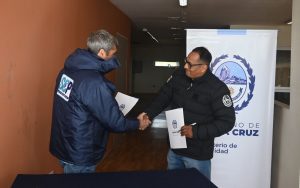 Seguridad y Santa Cruz Puede SAU formalizaron acuerdo de abastecimiento alimentario para las áreas del organismo