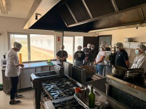 Educación fortalece la formación laboral de los jóvenes en Perito Moreno