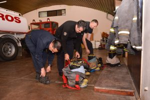 #SomosElEstado: Los bomberos de Santa Cruz son nuestros “gladiadores de la emergencia”