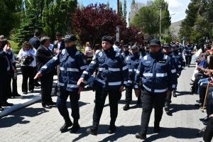 Boggio en representación del Gobierno Provincial acompañó el 98° Aniversario de El Calafate