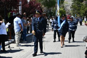 Boggio en representación del Gobierno Provincial acompañó el 98° Aniversario de El Calafate