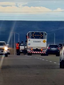 Vialidad Provincial realiza demarcación horizontal sobre la Ruta Provincial N°53