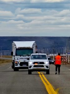 Vialidad Provincial realiza demarcación horizontal sobre la Ruta Provincial N°53