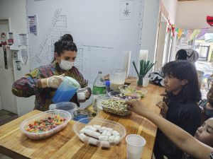 El CIC Jesús Misericordioso realizó una jornada navideña para las familias del barrio