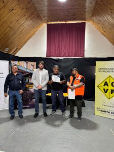 Maquinaria Pesada: Distrigas y Vialidad Provincial finalizaron capacitación en El Chaltén