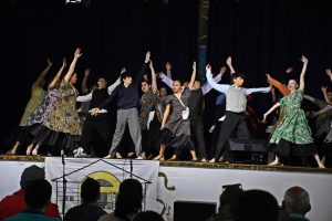 La Escuela Provincial de Danzas celebró su muestra de Folklore y Tango