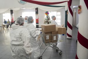 Destacaron la articulación de los equipos de Desarrollo Social en la entrega de medallones de merluza en los CIC